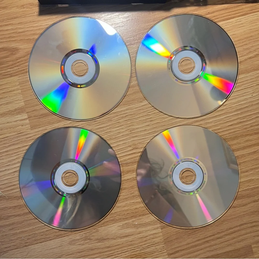 Myst 3 Exile: The Sequel to Myst & Riven PC 2001 Video Games 4‎ Discs